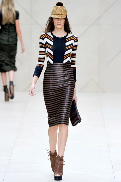 Look 33